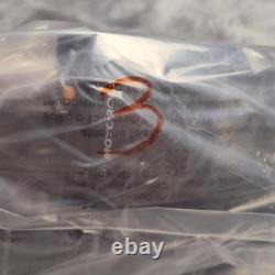 Motorola XTS 2500 UHF Black Two Way Radio IMPRES Battery Mic Antenna Portable