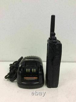 Motorola XTS 5000 II P25 Two Way Radio 800mhz H18UCF9PW6AN +Charger/Battery/Ante