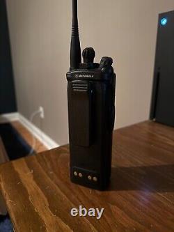 Motorola XTS 5000 Model II H18UCF9PW6AN 800MHz Two Way Radio
