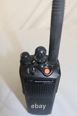 Motorola XTS 5000 Model I Portable Two-Way Radio VHF 136-174 MHz H18KEC9PW5AN