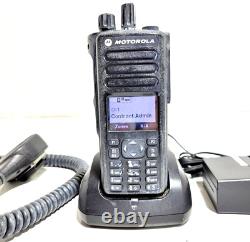 Motorola Xpr 7550 Uhf Aah56rdn9ka1an Digital Two Way Radio