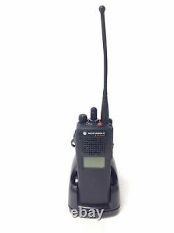 Motorola Xts1500 H66ucd9pw5bn Two Way Radio 800mhzwithCharger/Antenna/Battery/Clip