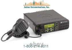 NEW MOTOROLA XPR 4550, UHF 403-470 MHz, 25W, 1000 CHANNEL TWO WAY RADIO