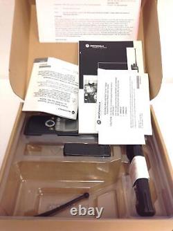NEW MOTOROLA XTS 5000 H18QDF9PW6AN 16 Channels Two Way Radio withBattery, Antenna