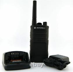 NEW Motorola RMU2080 Two-Way Radio for Business 8-Channel UHF 2-Watt Non-Display