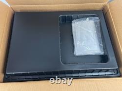 NEW Motorola XTL5000 M20URS9PW1AN 764-870MHz 35W Complete with Accessories