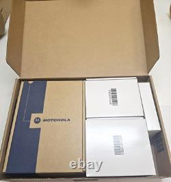 NEW in BOX Motorola CP200XLS AAH50RDF9AA5AN UHF 438-470 MHz Two Way Radio