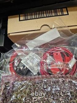 NEW in Box Motorola XTL5000 380-470 MHz UHF Two Way Radio O5 Head M20QSS9PW1AN
