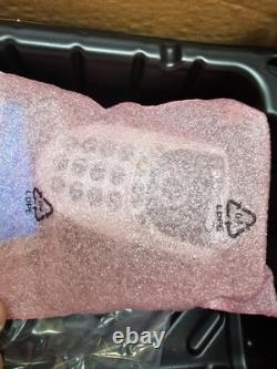 NEW in Box Motorola XTL5000 450-520 MHz UHF P25 45w Two Way Radio M20SSS9PW1AN