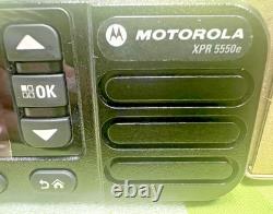 NOB Motorola AAM28TRN9WA1AN XRP 5550e 40W UHF 450-512 MHz Mobile Two-Way Radio