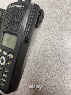 ORIGINAL MOTOROLA XTS 2500 H46UCH9PW2BN TWO WAY Radio withBATTERY