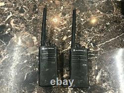 Pair of Working Motorola RDX RDV2020 Two Way Radio