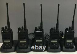 Qty5 Motorola MOTOTRBO XPR3500e UHF AAH02RDH9VA1AN Two Way Radios w Chargers