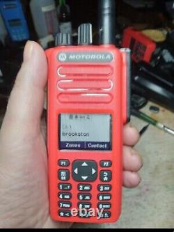 Red Motorola XPR7550e UHF AAH56RND9RAH1 Refurbished Two-way Radio's