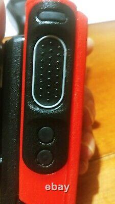 Red Motorola XPR 7550e two-Way radio AAH56RDN9WA1AN 403-512 mhz refurb, enabled