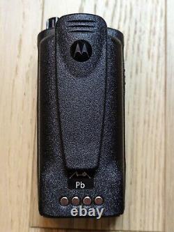 Refurbished Motorola RDU4160D UHF Business Two-Way Radio