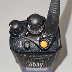 USED MOTOROLA XTS5000 380-470 MHz UHF Two Way RADIO H18QDF9PW6AN GOOD CONDITION