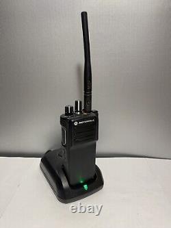 VGC Motorola XPR 7350e AAH56JDC9WA1AN VHF Two Way Radio 150.8-173.4MHz