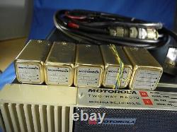 VINTAGE Motorola Police Two-Way Radio With Crystals & Power Cord! (Untested)