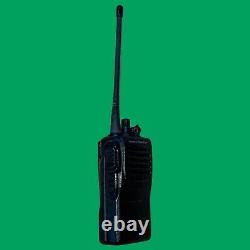 Vertex Standard (Motorola) VX-231 Two-Way Radio / Analog / 450MHz 512MHz