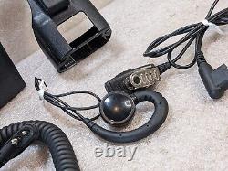 Works? Motorola RMM2050 On-Site Two-Way Radio Bundle (W)