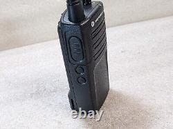 Works? Motorola RMM2050 On-Site Two-Way Radio Bundle (W)