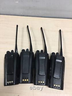 (X3) Motorola Radius CP200 Portable UHF Two Way Radio Walkie Talkie (TESTED)