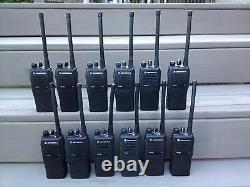 (12) Motorola Ht750 Deux Sens Portable Radios Vhf 136-174mhz 16ch Aah25kdc9aa3an