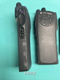 2X Motorola PR1500 32CH 136-174 MHz VHF Radio Bi-Directionnel AAH79KDC9PW5AN