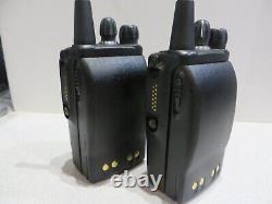 2 Motorola Ex560 Xls 16ch 4w Uhf 450-512mhz Radio À Deux Voies Aah38sdf9du6an Avec Batt