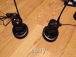 2 Motorola. HT1250 LS+. Radio portatif bidirectionnel AAH25SDH9DP5AN. LIRE