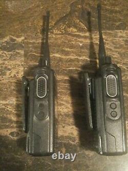 (2) Motorola Xpr 7580e Radios Bidirectionnelles Avec Blue Tooth