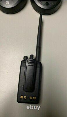 2 Pack Motorola Vx-261-do Vhf Two Way Handheld Radio Walkie Talkies