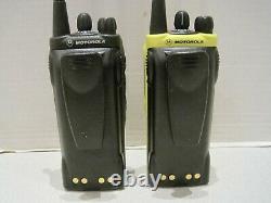 2x Motorola Ht1250 Ls+ Uhf Portable 450-512mhz Aah25sdh9dp5an Radio À Deux Sens