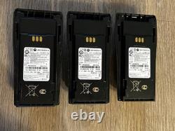 3 radios bidirectionnelles numériques Motorola AAH01QDC9JA2AN CP200d 403-470 MHz 4W ND