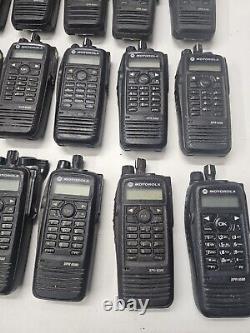 50 Motorola MOTOTRBO XPR6580 Radio bidirectionnelle 806-941 MHz AAH55UCH9LB1AN 800 MHz