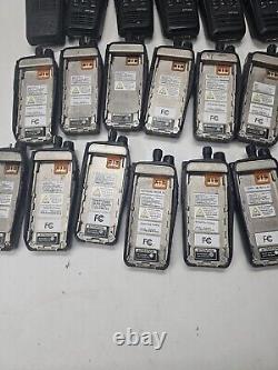 50 Motorola MOTOTRBO XPR6580 Radio bidirectionnelle 806-941 MHz AAH55UCH9LB1AN 800 MHz