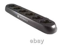 56531 Motorola Six-unit Charger Pour Utilisation Avec Cls1110 - Cls1410 Radios Bidirectionnelle