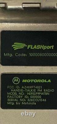 6x Motorola Xts3000 Radio À Deux Voies Ho9sdf9pw7bn P25 450-520 Avec Quai De Recharge