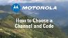 Comment Utiliser Les Canaux Et Les Codes De Confidentialité Sur Motorola Talkabout Radios De Deux Façons