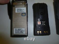 Deux Motorola Pr860 136-174 Mhz Vhf 16ch 5w Two Way Radio Aah45kdc9aa3an Ge298