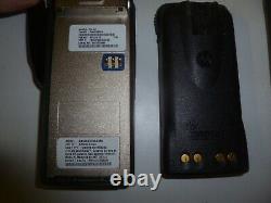 Deux Motorola Pr860 136-174 Mhz Vhf 16ch 5w Two Way Radio Aah45kdc9aa3an Ya304