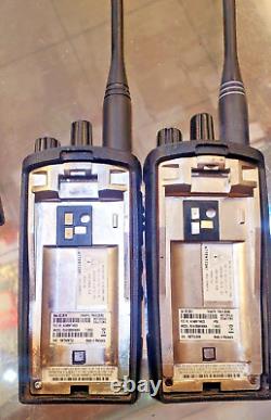Deux radios bidirectionnelles Motorola On-Site RDU4100 10 canaux UHF étanches