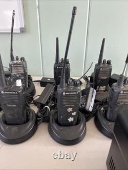 Ensemble de 14 radios Motorola Radius CP200 + radio bidirectionnelle CDM750