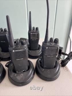 Ensemble de 14 radios Motorola Radius CP200 + radio bidirectionnelle CDM750