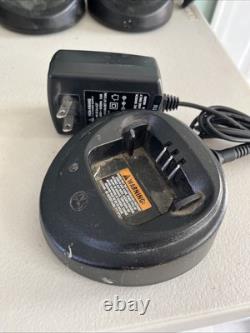 Ensemble de 14 radios Motorola Radius CP200 + radio bidirectionnelle CDM750