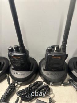 Ensemble de 5 radios bidirectionnelles Motorola Mag One BPR40-AAH84KDS8AA1AN complet