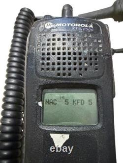 KIT COMPLET Motorola XTS2500 136-174 MHz VHF Radio bidirectionnelle P25 H46KDD9PW5BN