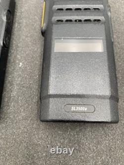 LOT DE 2 Radios Portables Bidirectionnelles Motorola SL3500e AAH88YCD9SA2AN pièces LOT DE 2 Radios Portables Bidirectionnelles Motorola SL3500e AAH88YCD9SA2AN pièces