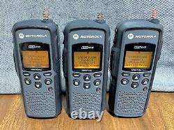 LOT DE 3 Motorola DTR 410 Radio Talkie-walkie portable numérique à deux voies